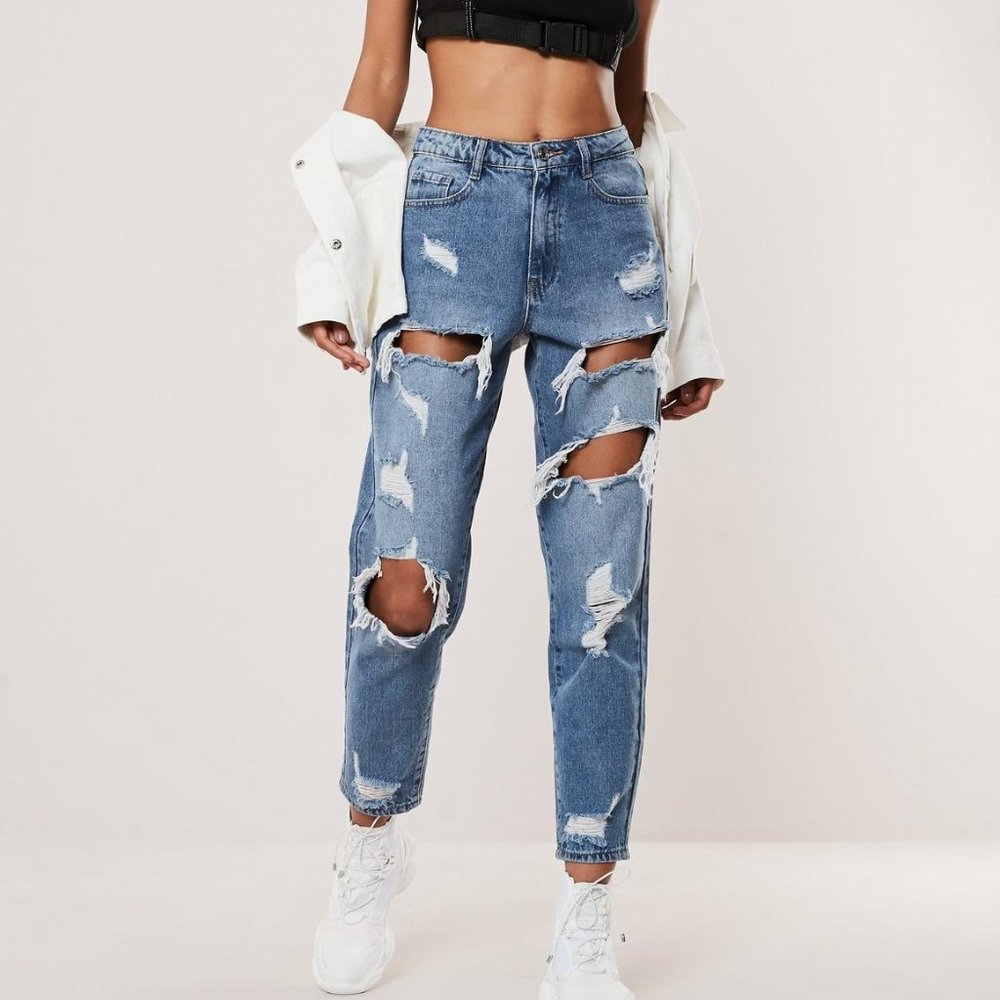 Misguided Petite Blue Riot Ripped Jeans